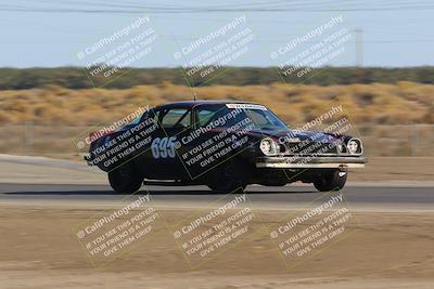 media/Oct-02-2022-24 Hours of Lemons (Sun) [[cb81b089e1]]/915am (I-5)/